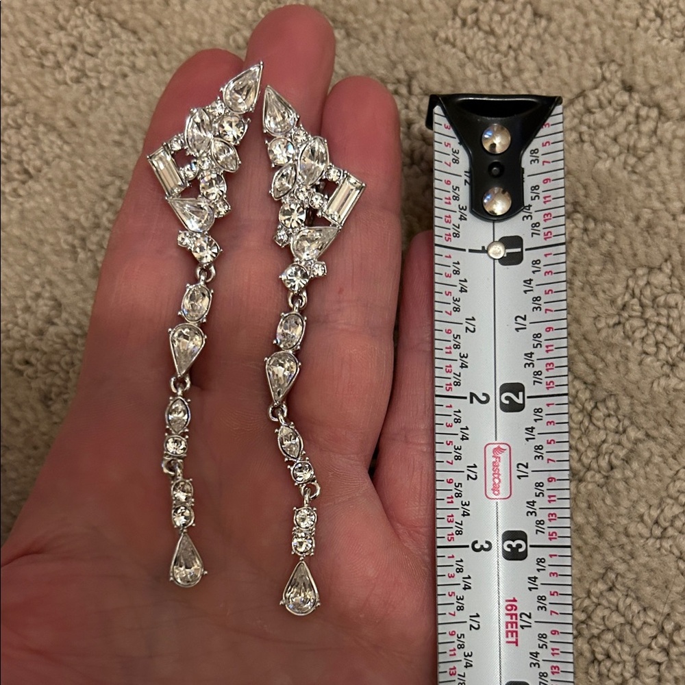 Elegant Silver Crystal Drop Earrings